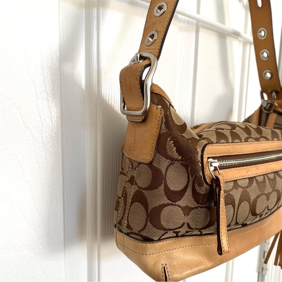 Vintage Coach Brown and Tan Mini Shoulder Bag - Picture 4 of 6